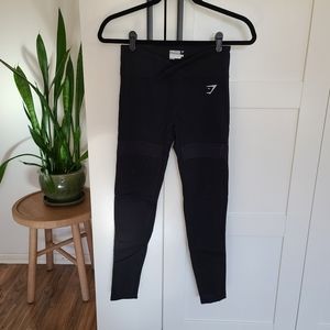 Nikki Blacketter Gym Shark Leggings